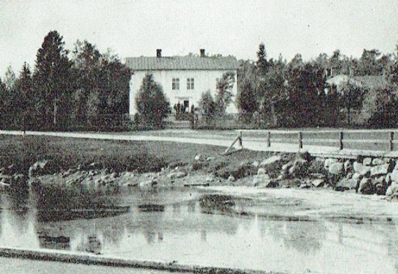 Degerfors bruksherrgård i Jävre som den såg ut vid försäljningen 1897.