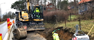 Väg stängdes av efter vattenläcka