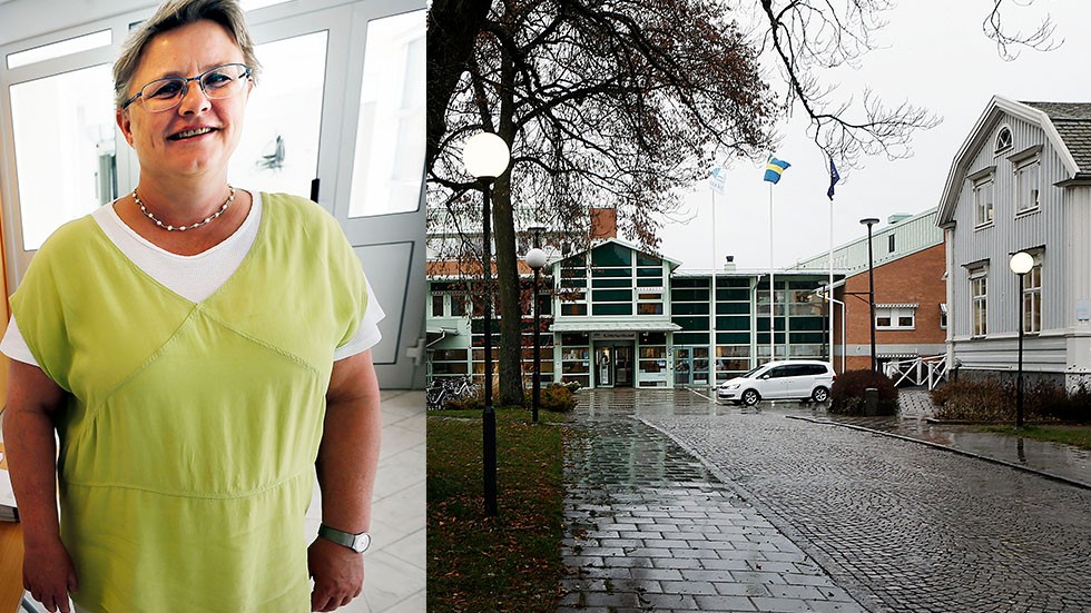 Det är inte partiet som äger posterna i nämnder och styrelsen, säger kommunjuristen Helena Göransson.