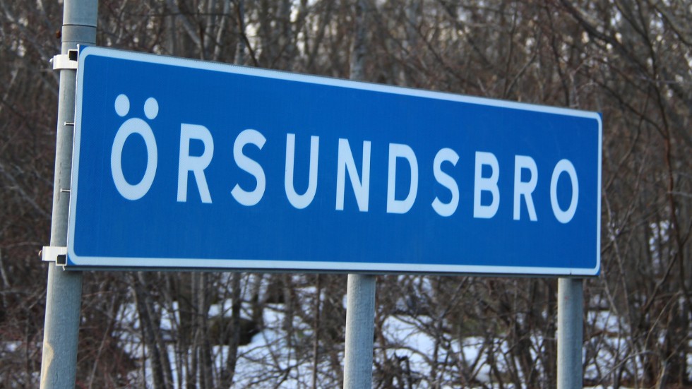 Den gamla brandstationen kan bli föreningslokal i Örsundsbro.