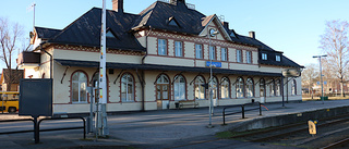 Kommunen vill köpa stationshuset