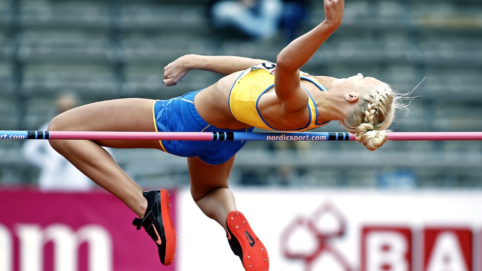 Maja Nilsson hoppar i Ungdomsfinnkampen 2015. Ett av många fantastiska idrottsminnen som våra lokala idrottare gett oss under 2010-talet.