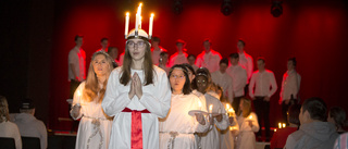 Stämningsfull lucia för unga och gamla