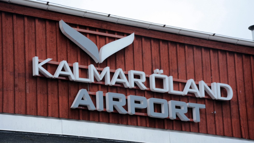 Att gå in som delägare i flygplatsen är ett slöseri med pengar och köpet gynnar inte oss i norra länet, tycker skribenten.