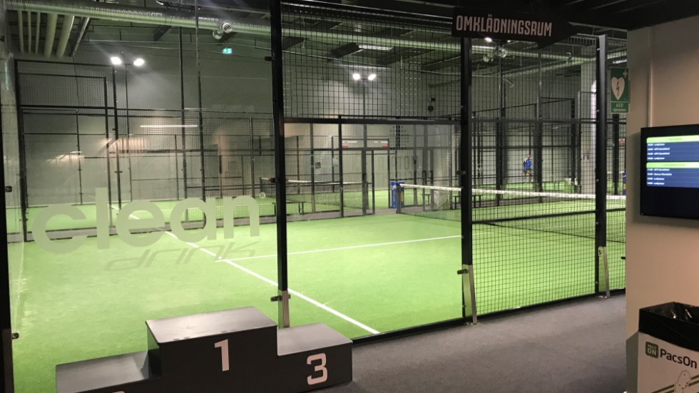 Motala padelcenter är en populär ny idrottsanläggning i stan och nu i januari drar den första ungdomsgruppen i gång. Klubben heter Ipadel.