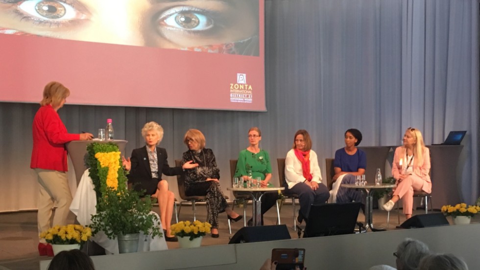 Kvinnoorganisationen Zonta är en av de internationella förbund som slåss för flickors och kvinnors rätt och mot våld och barnäktenskap. Här från en stor konferens i ämnet tidigare i år. (Arkivbild)
