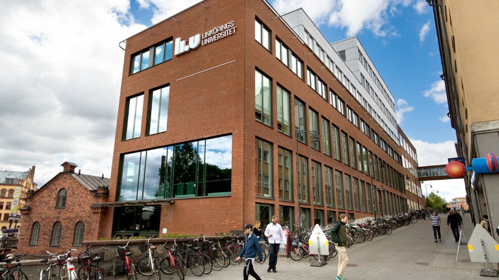 Linköpings universitet avråder studenter och anställda att resa till Kina.