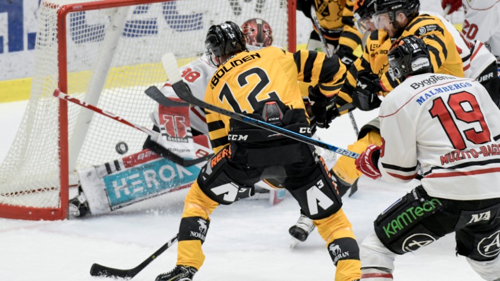 Snacka om målfest för Skellefteå mot Örebro.