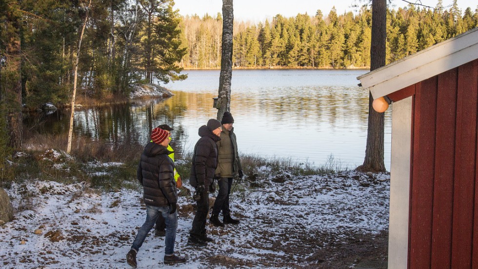 Från sjön Salstern kan stugorna numera få vatten året om.