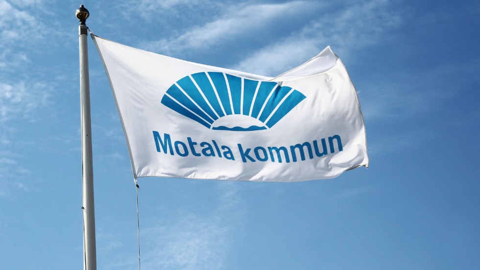 I Solidariskt Motalas budget redogörs tydligt för hur oppositionen tycker att man ska effektivisera för 38,5 miljoner kronor under 2020, menar Elias Georges (S).