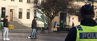 Nazister och nyckelskramlare på Stora torget