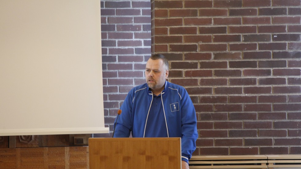 Peter Lundberg (KD) vägrade gå med på att minska antalet ledamöter i fullmäktige från 31 till 21 om inte frågan om Vidsels högstadium sköts upp. (Arkivbild)