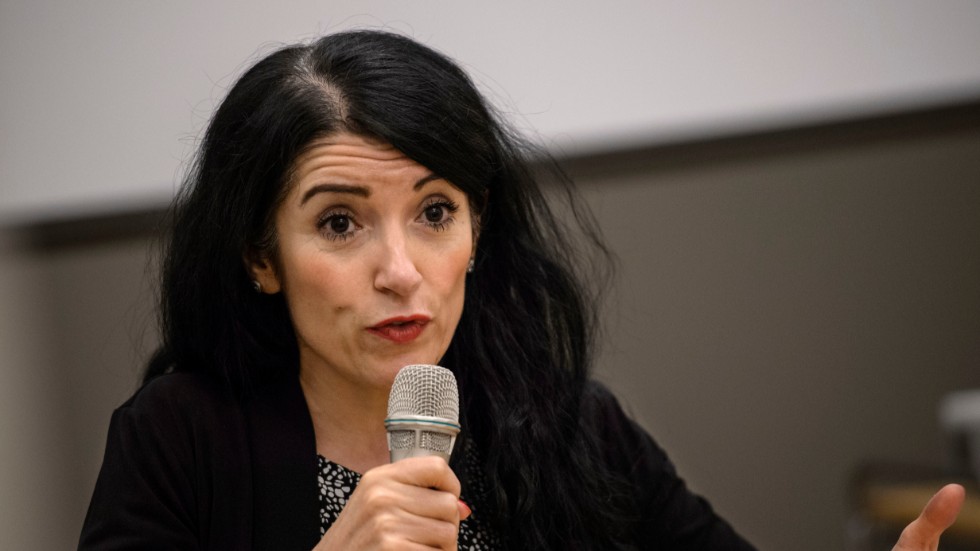 Amineh Kakabaveh.