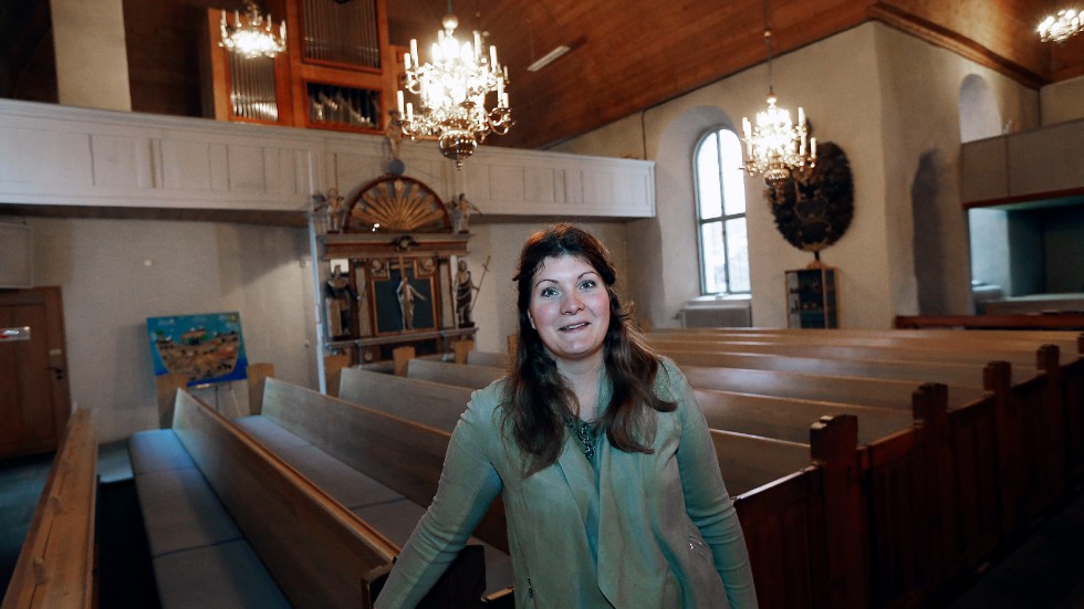 Ulrika Johansson i Tjällmo kyrka som mellan 1956 - 57 genomgick en omfattande restaurering och ombyggnad. 