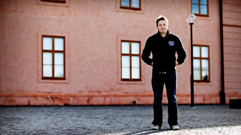 Jesper Magnusson är verksamhetschef på Fredens hus på Slottet, där han arbetat i tio år. Radonbeskeden väcker oro och stress hos personalen, säger han.