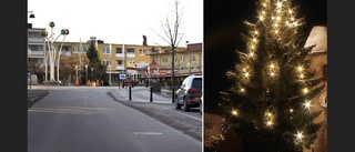 Adventsdansa runt granen på Stora torget