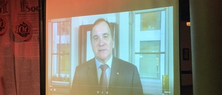 Löfven gratulerar 100-åringen i norr