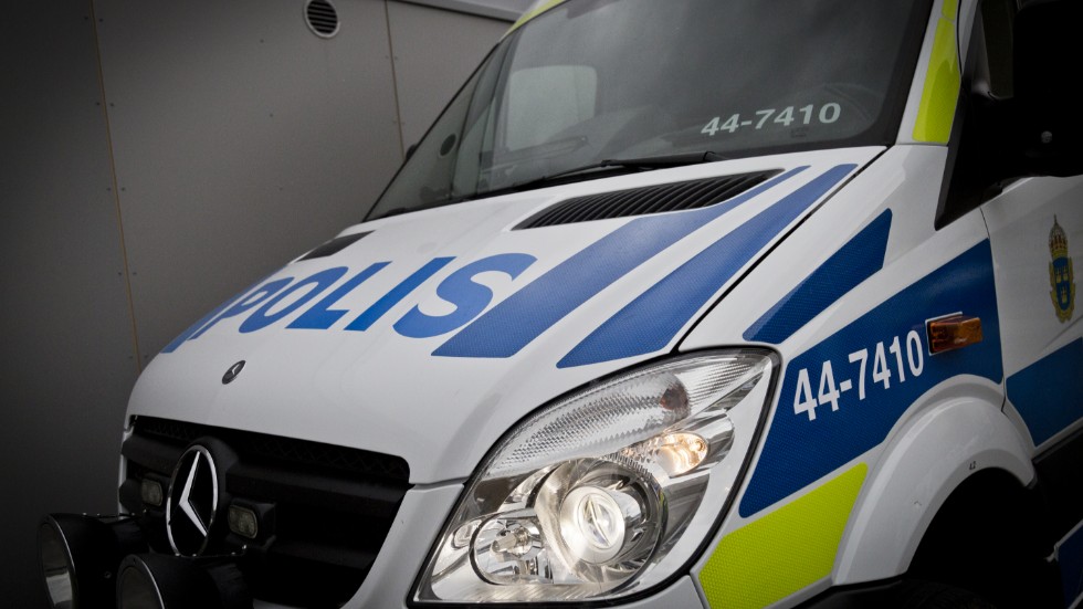 Polisen hittade en försvunnen motorcykel i samband med husrannsakan. 