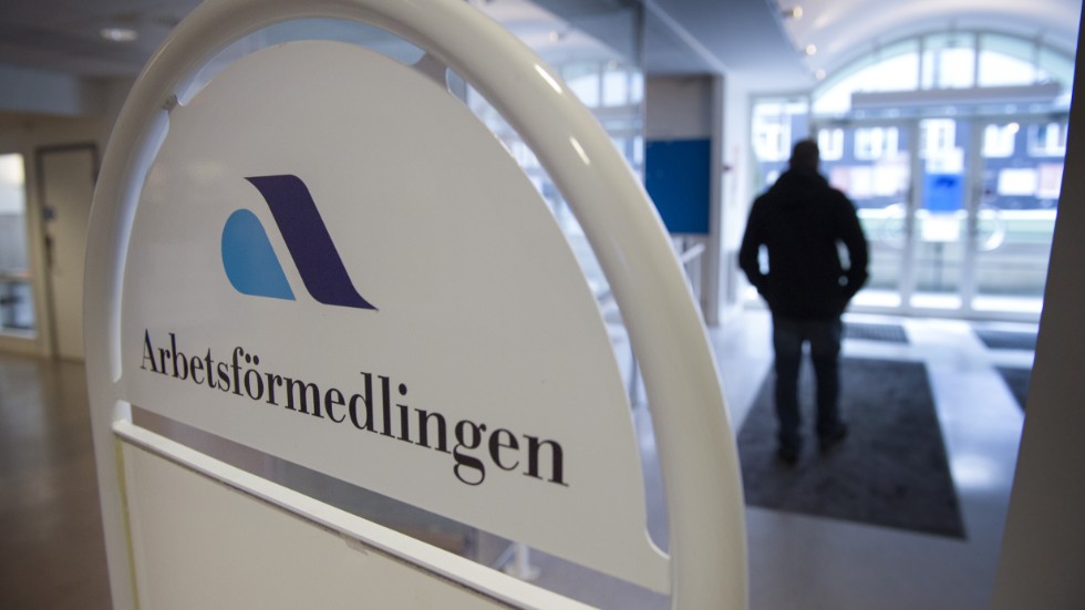 Arbetsförmedlingen. Oppositionen borde glädjas när en reformering äntligen görs. 