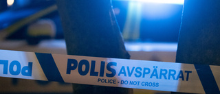 Äldre man misshandlad i sin lägenhet