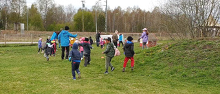 Förskolebarnen sprang baklänges för sin säkerhet