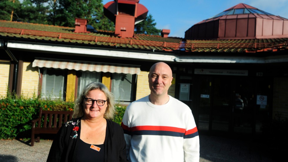 Anna Öberg-Johansson, Mikael Lilja och deras kollegor på Alkoholmottagningen i Västervik försöker erbjuda hjälp så fort det går. Bilden är en arkivbild.