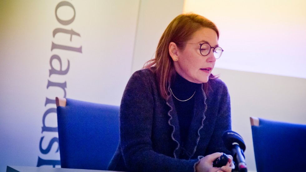 Tre hyresgäster har inte betalt hyran denna månad, uppger Gotlandshems vd Elisabeth Kalkhäll. "Vi ser att de flesta lyckas betala räkningen. Utifårn det ser vi ingen anledning att omvärdera beslutet."
