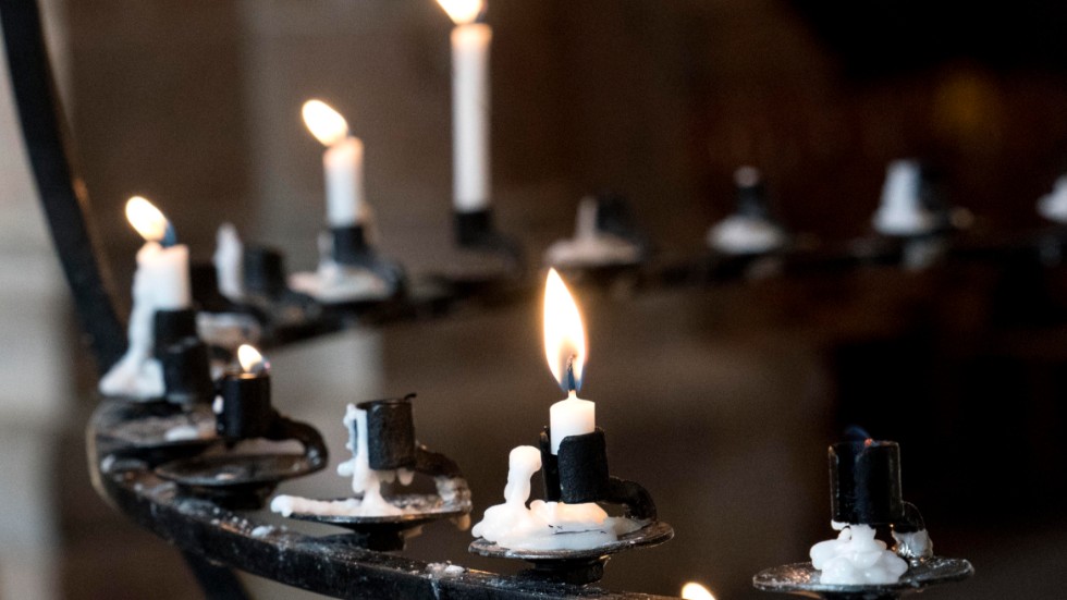 Många kyrkor kommer att hållas öppna under dagarna i påskhelgen, precis som det brukar vara i allhelgonahelgen. Gudstjänst i vanlig bemärkelse blir det däremot inte i alla. Arkivbild.