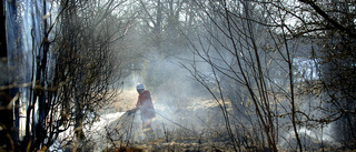 Larm om gräsbrand vid Slätbaken