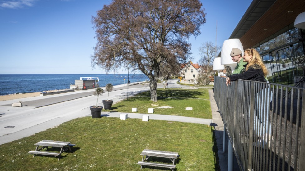 Här var tanken att Elmer Ogestad och Olivia Qvist skulle få hyllas av ett folkhav om knappa två månader. Men i dagsläget ser det mörkt ut för studentfirandet. Åtminstone innan sommaren.