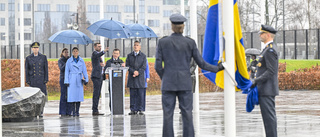 Svenska flaggan hissad hos Nato