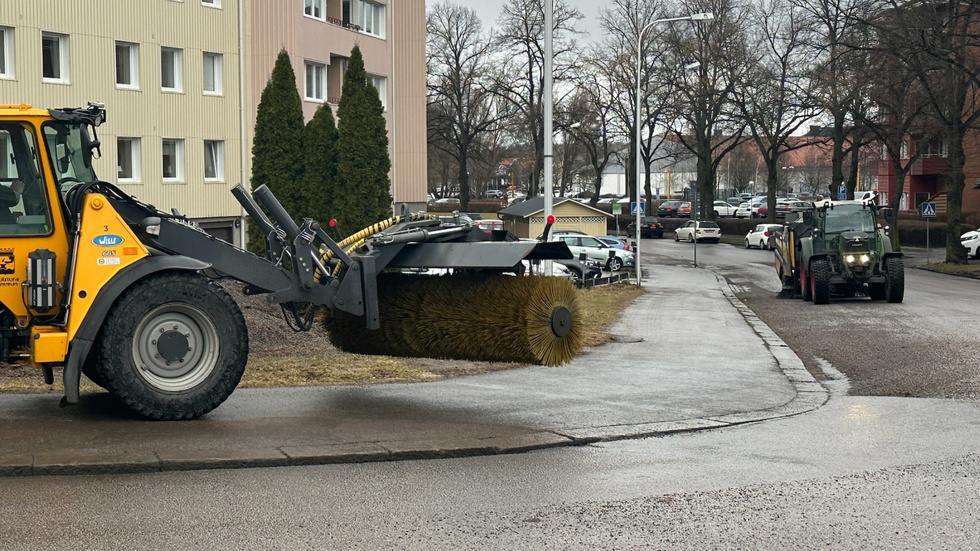 Sandsopning pågår. Bilden är från Eskilstuna, men från en annan plats och en annan tidpunkt än det insändaren handlar om.