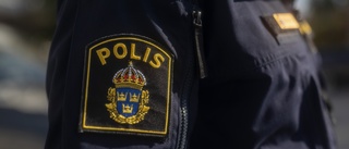 Fönsterkrossare gick till attack mot polisen