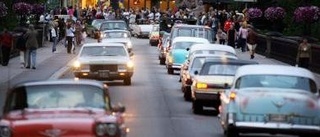 Cruising på Kungsgatan på lördag