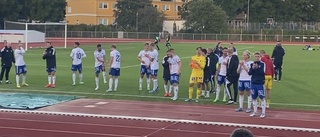 Här firar Riddersholm sin första seger som IFK-tränare