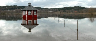 Översvämning stoppar tågen på Tjustbanan