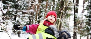 Hjälten som tar barnen till magiska skogen