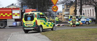 Ung man allvarligt skadad efter trafikolyckan