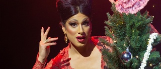 Dragqueen Carnita Molida bjuder in till julfirande