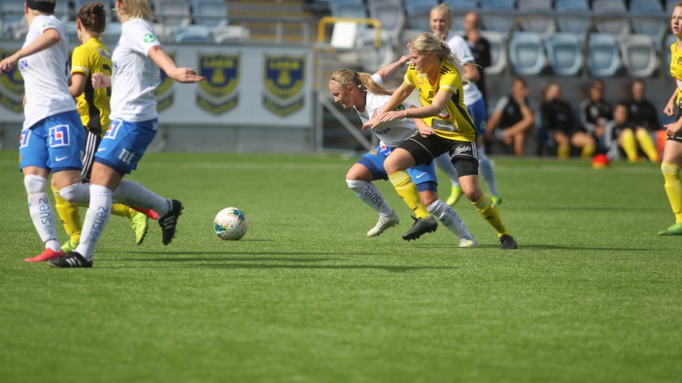 Lindös säsong är blytung.