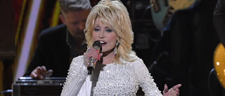 Dolly Parton i "Grace and Frankie"