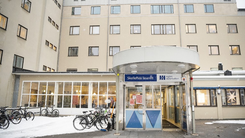 Region Västerbotten borde satsa på personalen och inte på några luddiga projekt, menar skribenten. 