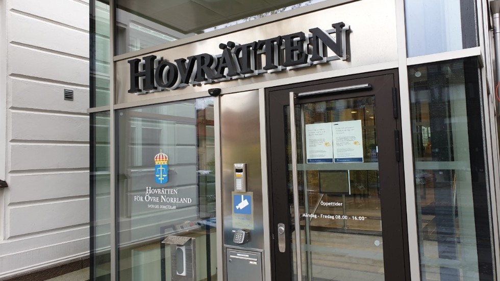 Hovrätten för övre Norrland fastställer påföljden på 15 års fängelse för den 28-årige mannen för två fall av mordförsök.
