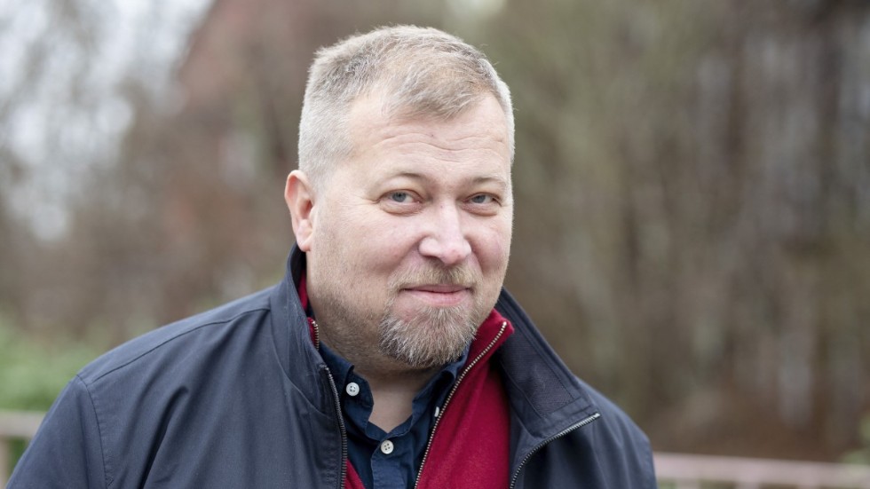 Olle Lundin, professor i förvaltningsrätt vid Uppsala universitet, har svårt att förena Kalix villabeslut med kommunallagen.