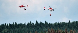 Dyrt ta gamla helikoptrar till brandsläckning