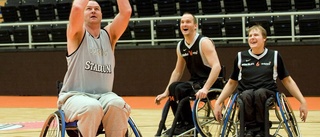 Anders Marcus byter basket mot fotboll