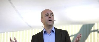 För vad tar Reinfeldt ansvar?