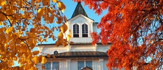 Gällivare kyrka i höststämning