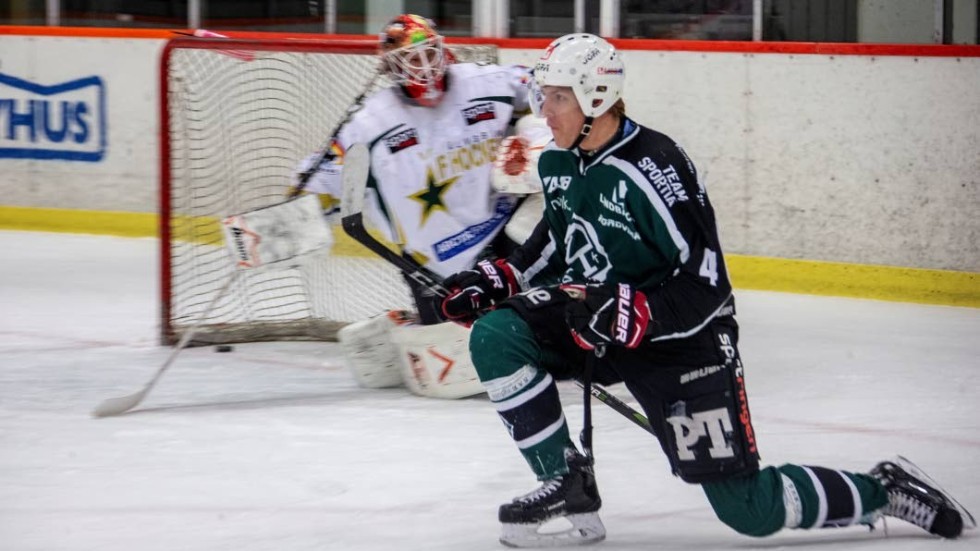 Rosviks Samuel Sandström avgjorde matchen i sudden death. (Arkivbild),
