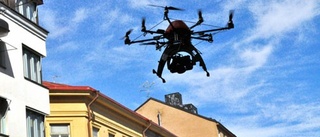 Helikopter fotograferade i city